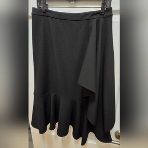 Banana Republic Elegant Black Women's Skirt Size 6 NWOT